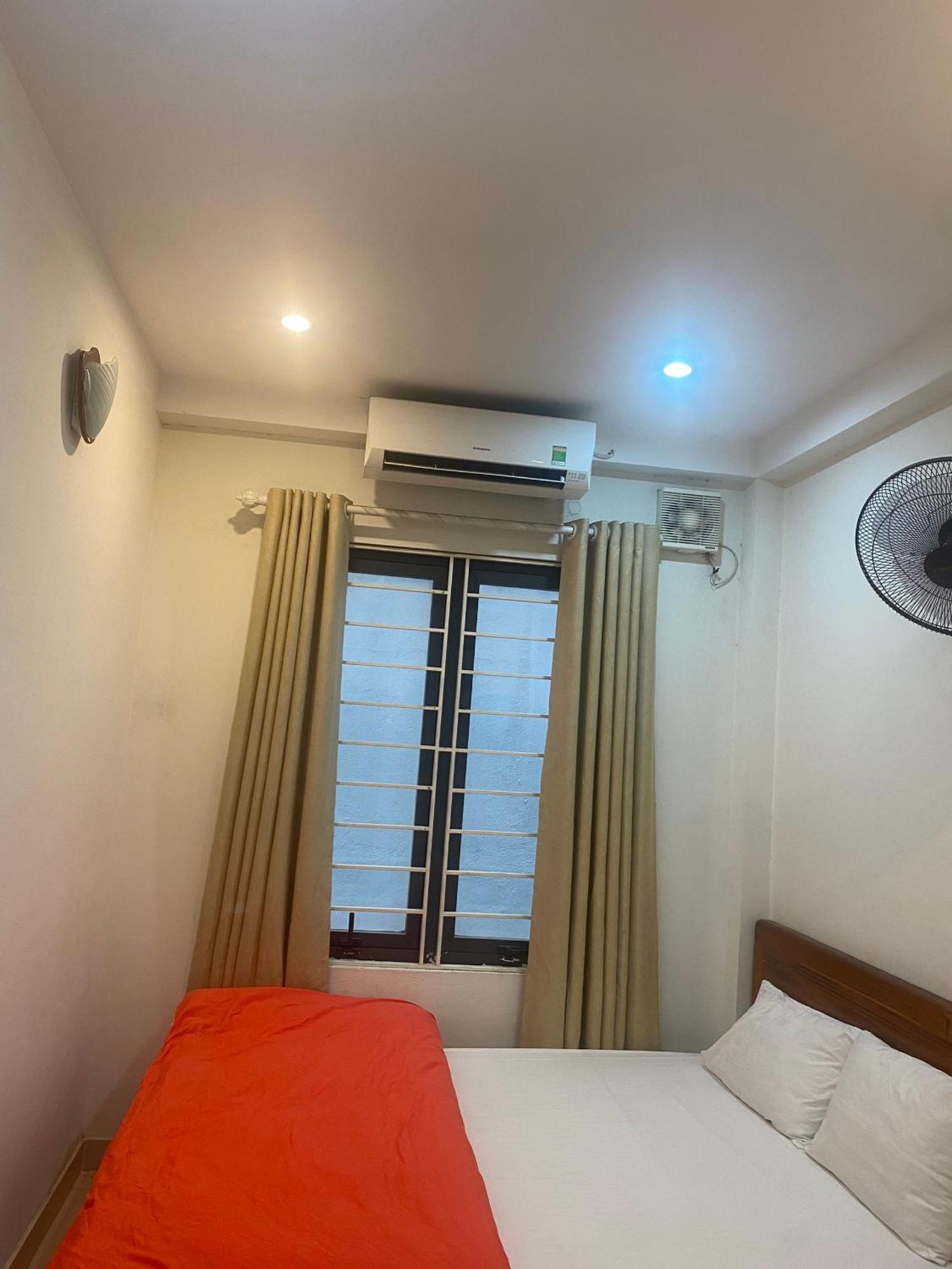 Nam Cuong Motel - Phong Don Co Cua So Thoang Mat Khep Kin - Thang May ฮานอย ภายนอก รูปภาพ